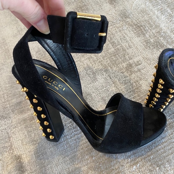 Black and Gold Gucci Studded Heels - Picture 8 of 13